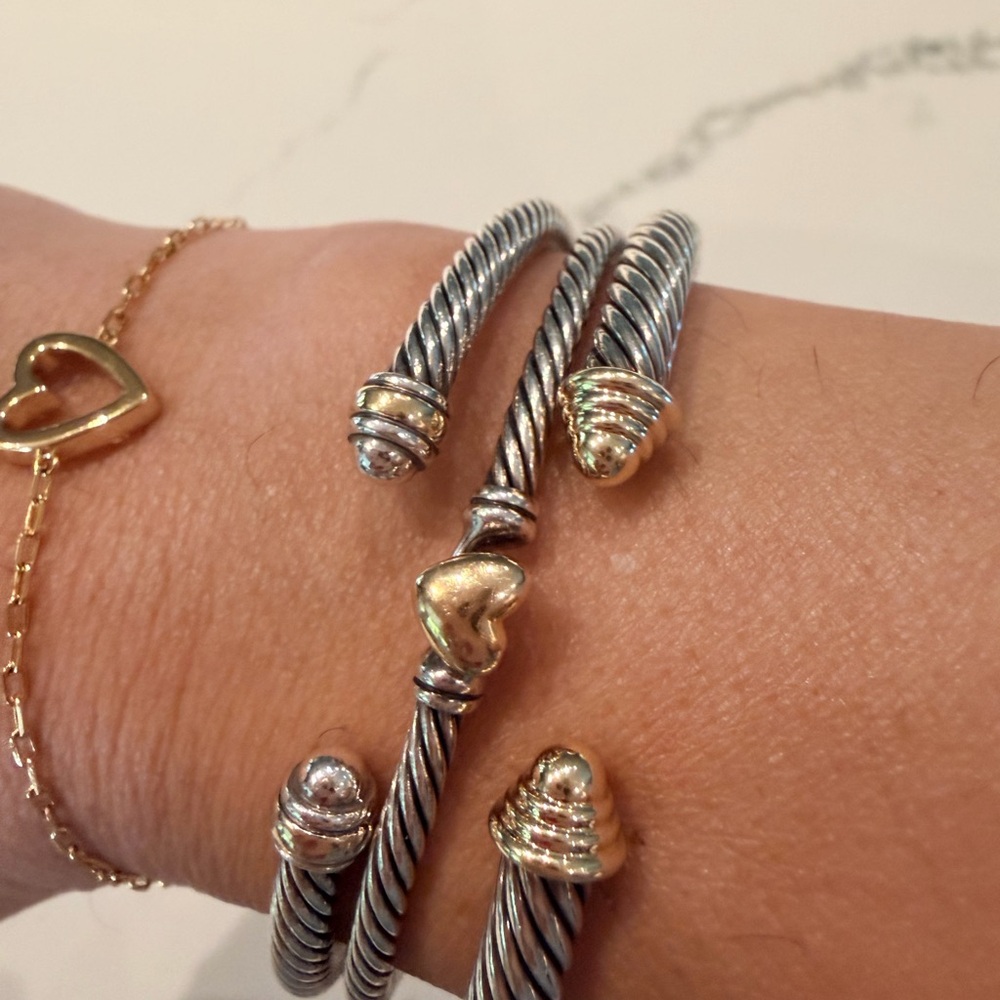 David Yurman Classic Cable Heart Station Bracelet - Picture 4 of 15